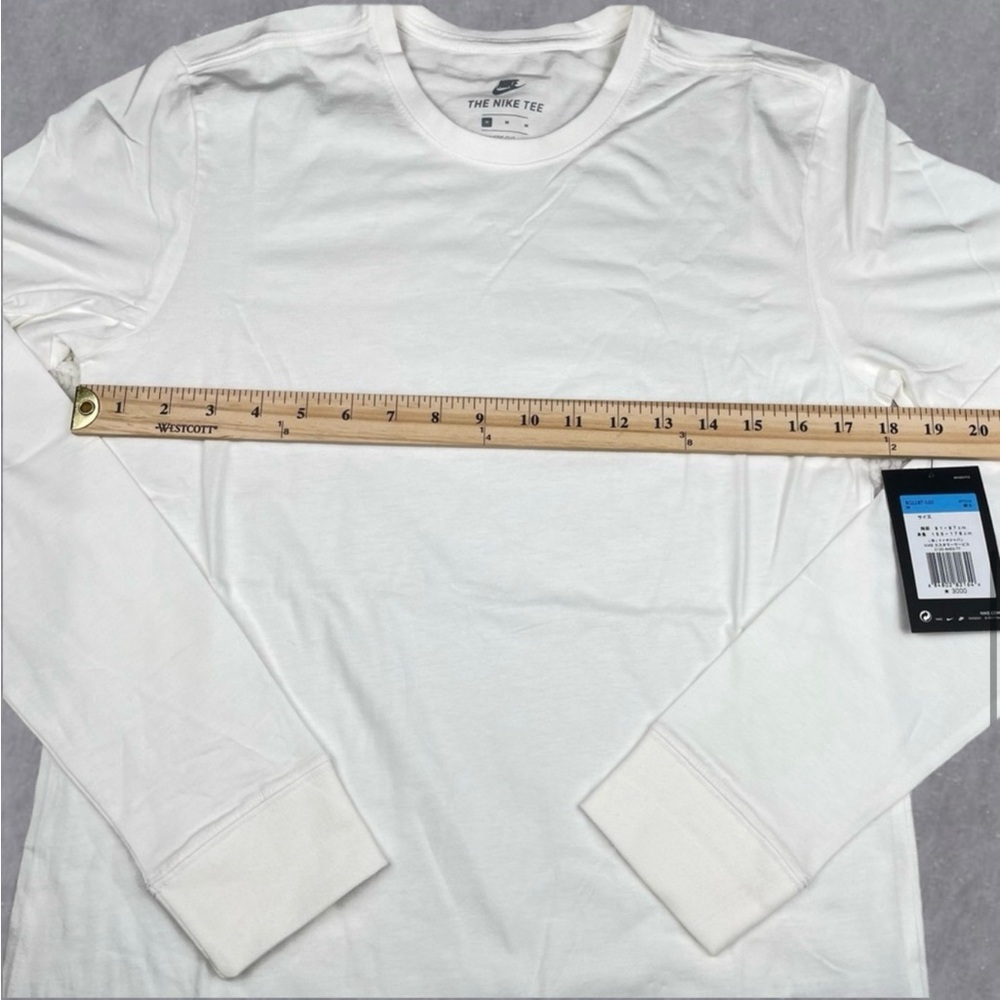 Nike  NWT Long Sleeve Cotton Tee Essential White Medium - Picture 4 of 7